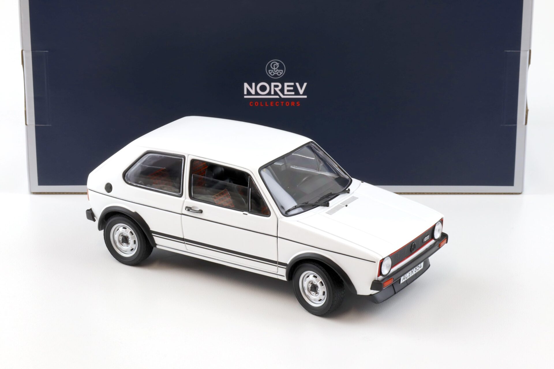 1:18 Norev VW Golf 1 GTI 1976 Alpine white