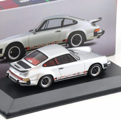 1:43 Spark Porsche 911 Turbo Coupe Nr.1 Louise 1974 silver MAP Porsche Museum