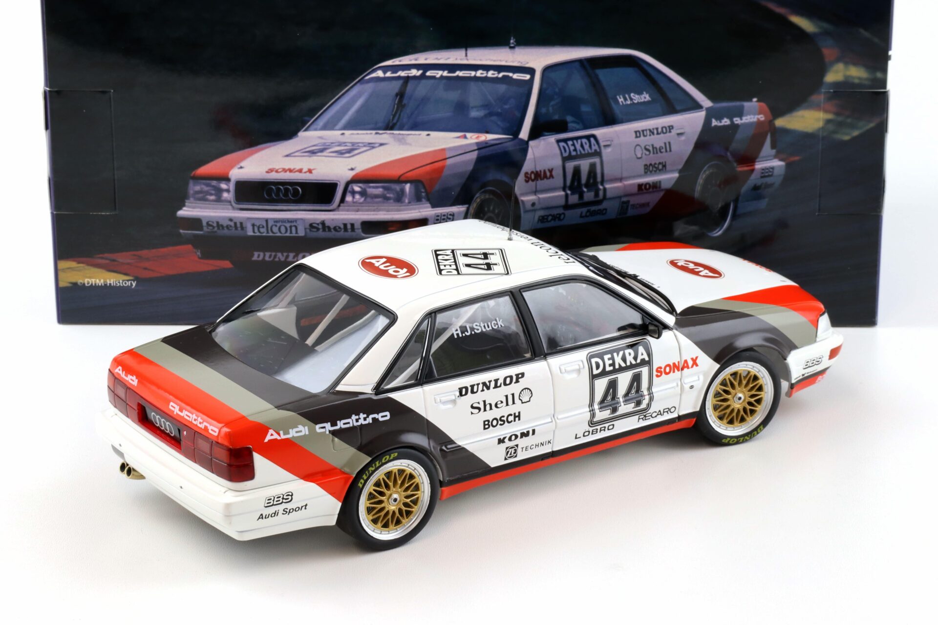 1:18 WERK83 Audi V8 DTM #44 DTM Champion 1990 Hans Joachim Stuck