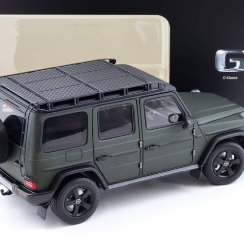 1:18 Norev Mercedes G-Klasse G500 Professional Line W463 oliv magno 2024 DEALER VERSION