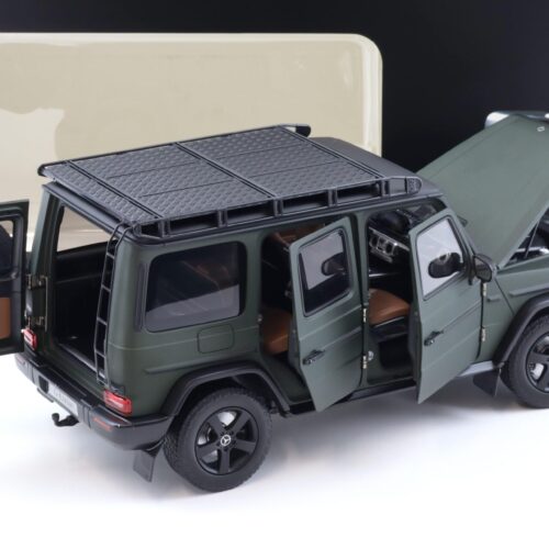 1:18 Norev Mercedes G-Klasse G500 Professional Line W463 oliv magno 2024 DEALER VERSION