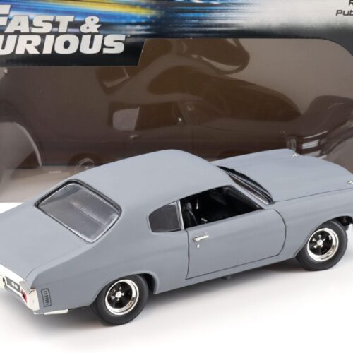 1:18 Johnny Lightning 1970 Chevrolet Chevelle SS Coupe gray Fast & Furious - Image 3