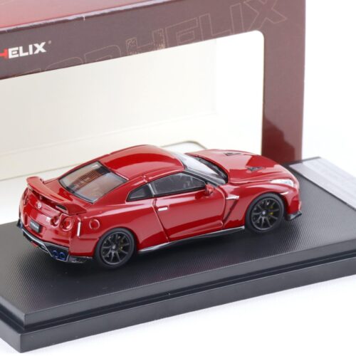 1:64 Motorhelix Nissan GT-R (R35) Track Edition Solid red M63512