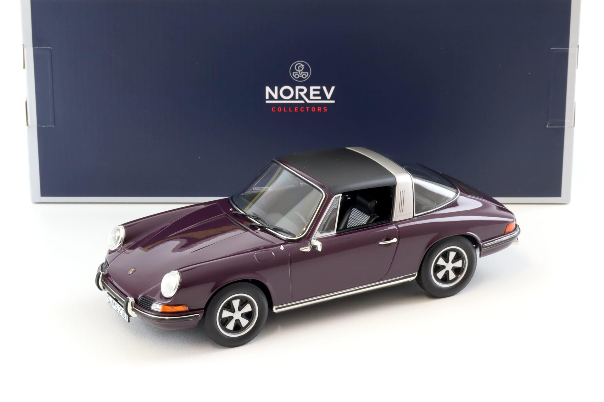 1:18 Norev Porsche 911 T Targa 2.4 Violet 1971