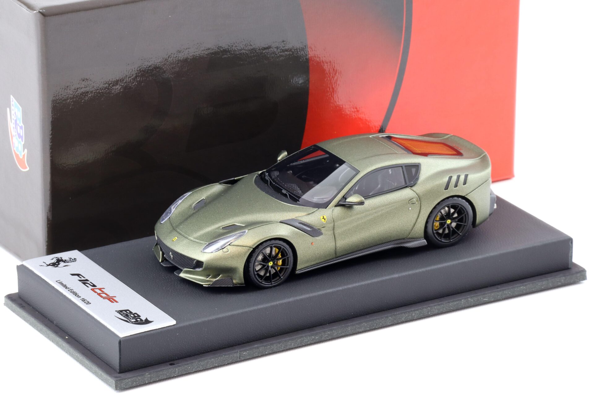 1:43 BBR Ferrari F12 TDF Verde Masoni matt / black Base - Limited 20 pcs.