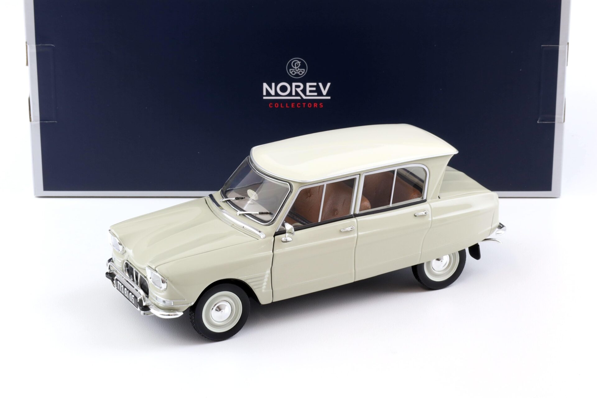 ID 97013 orig.jpg 1:18 Norev Citroen Ami 6 Davos white 1965