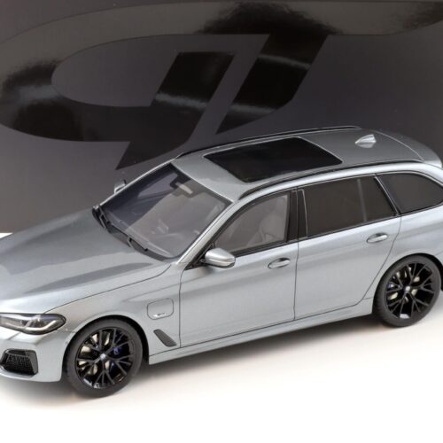 1:18 GT Spirit GT485 BMW 530E Touring xDrive M-Sport G31 grey metallic 2023