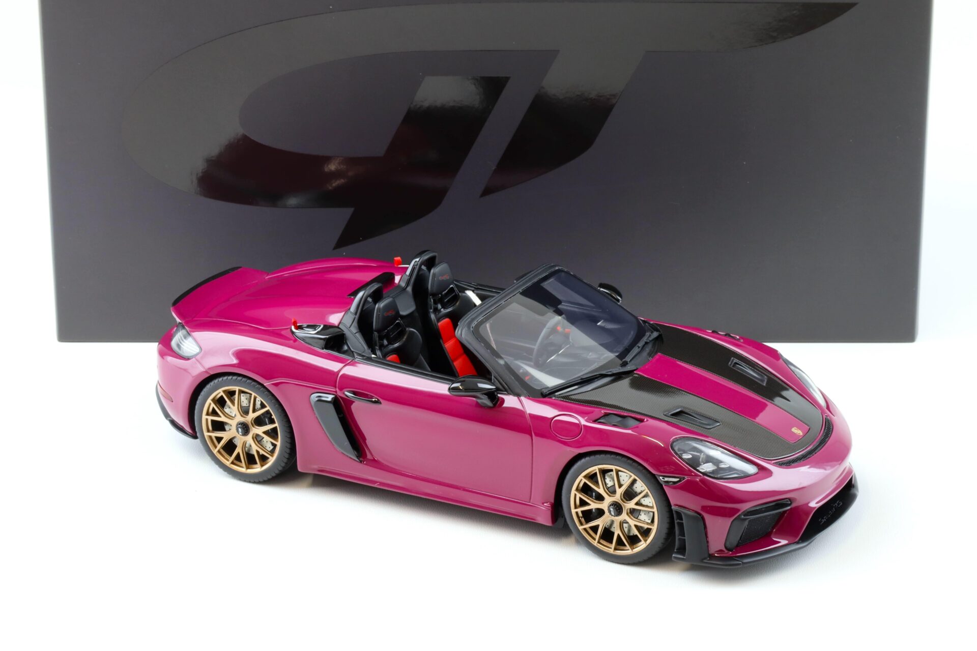 1:18 GT Spirit GT486 Porsche 718 Spyder RS Weissach Package 2023 Ruby Star