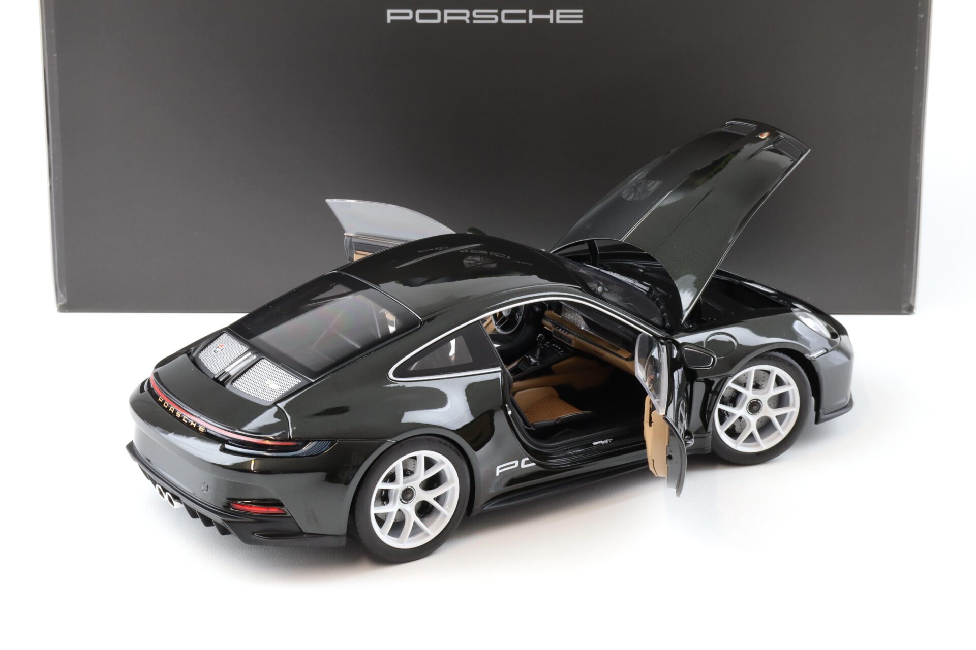 1:18 Norev Porsche 911 992 S/T Coupe dark Olive green/ Cognac interior WAP DEALER