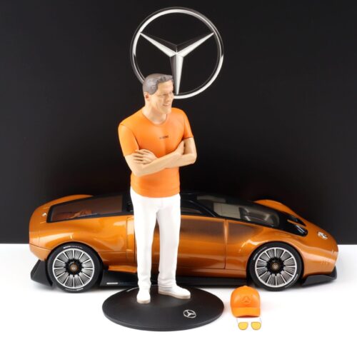 1:18 NZG Mercedes Vision ONE-ELEVEN orange with Figur Gorden Wagener DEALER VERSION