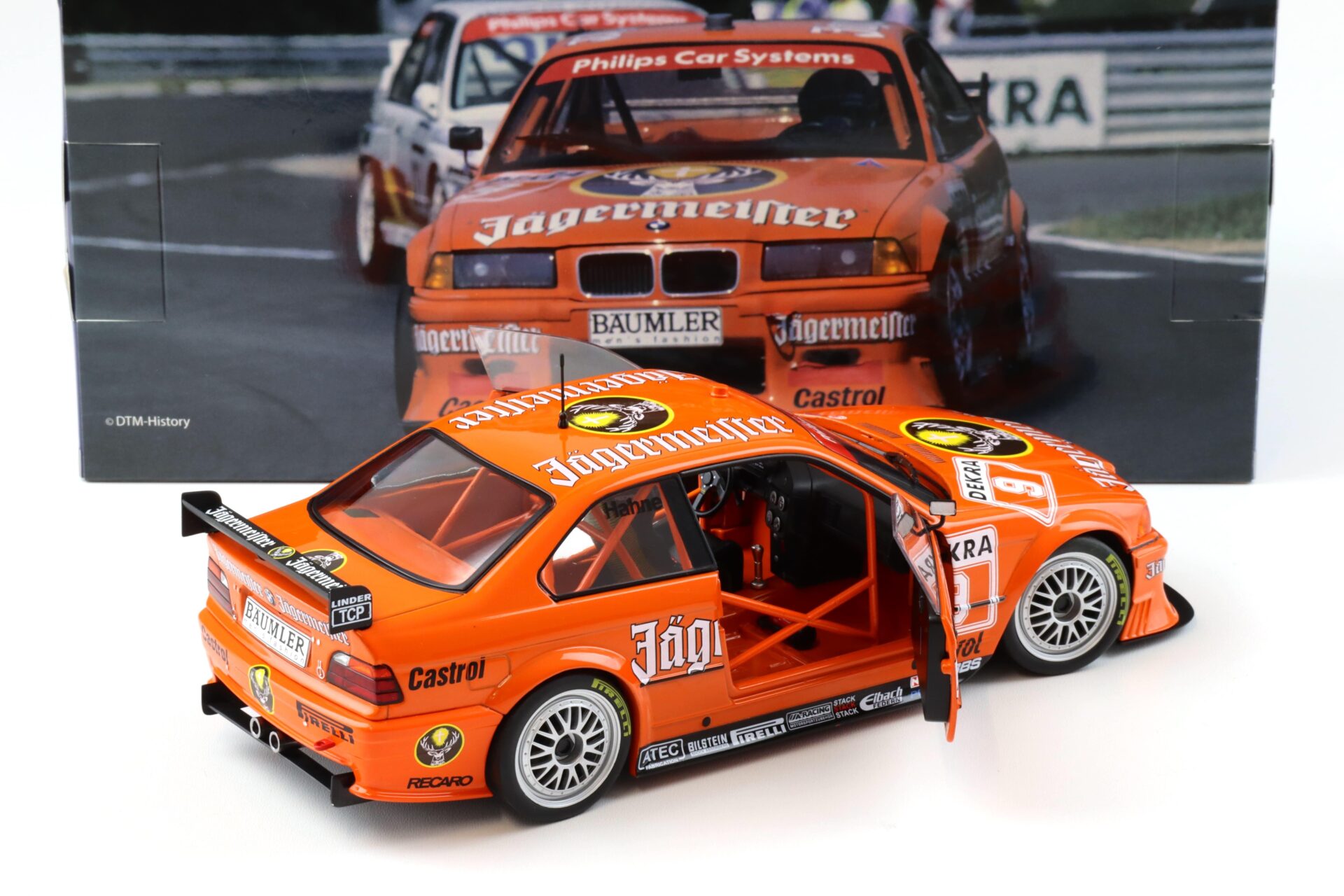 1:18 WERK83 BMW 325i E36 Coupe DTM 1993 Hahne #9 Jägermeister