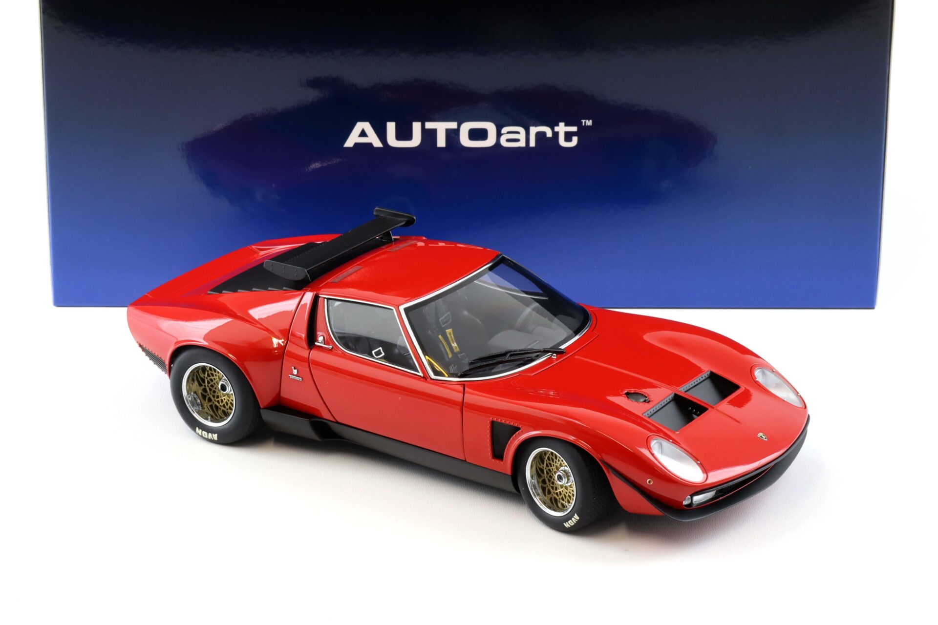 1:18 AUTOart Lamborghini Miura SVR JOTA 1968 red 79171