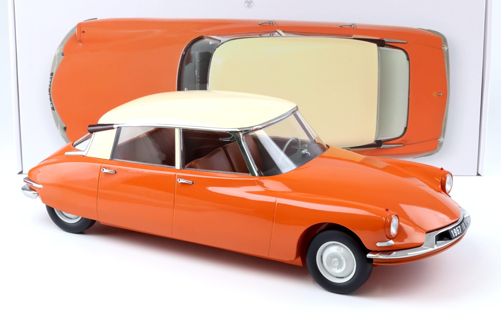1:12 Norev Citroen DS 19 Capucine orange & Cream 1957