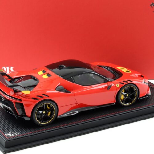 1:18 MR Collection Ferrari SF90 XX Stradale Rosso Scuderia with display - Limited 99 pcs.