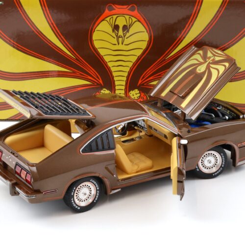 1:18 Greenlight 1978 Ford Mustang II King Cobra brown metallic/ orange-gold stripes