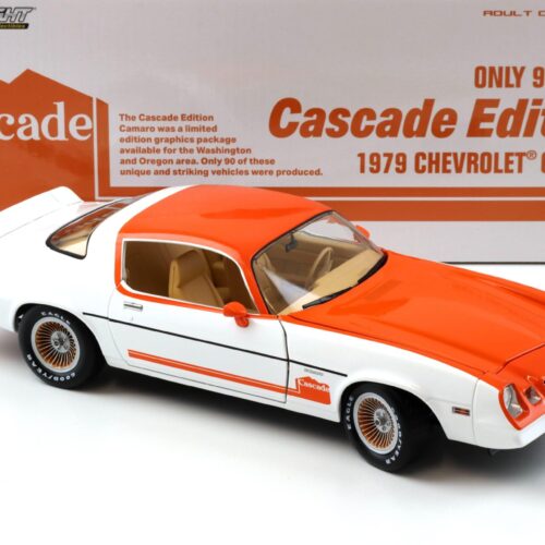 1:18 Greenlight 1979 Chevrolet Camaro Cascade Edition white/ orange