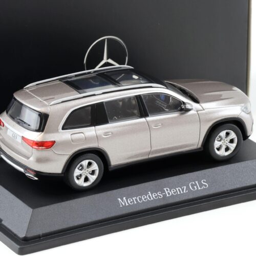 1:43 Z-Models Mercedes GLS X167 Mojave silver 2019 DEALER VERSION - Image 2