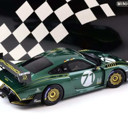 1:18 Minichamps Porsche 935/19 Tenner Racing 2019 #71 dark green