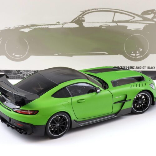1:18 Minichamps Mercedes AMG GT Black Series 2021 green Hell magno