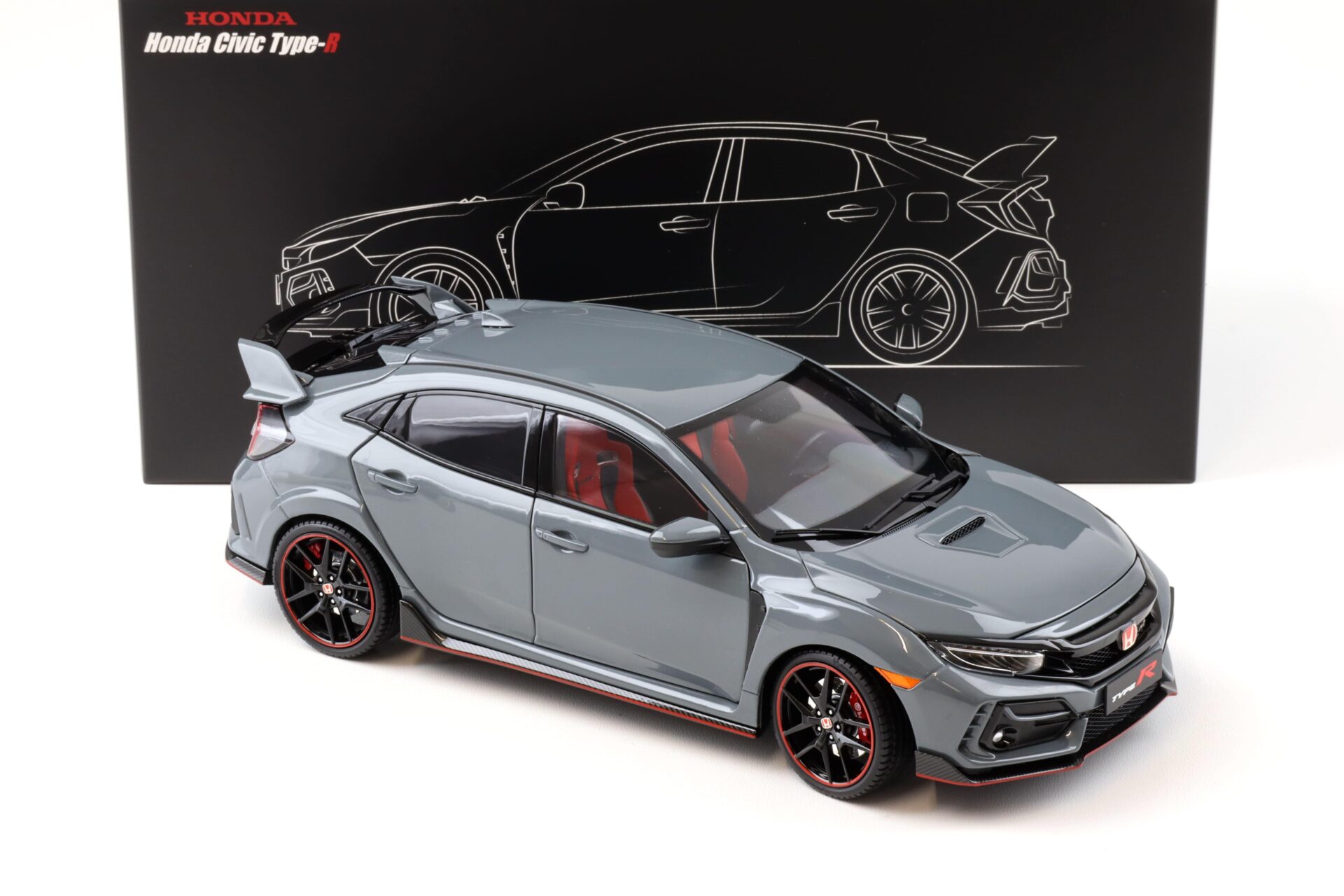 1:18 LCD Models Honda Civic Type-R FK8 Cement grey 2020 LCD18005B-GR