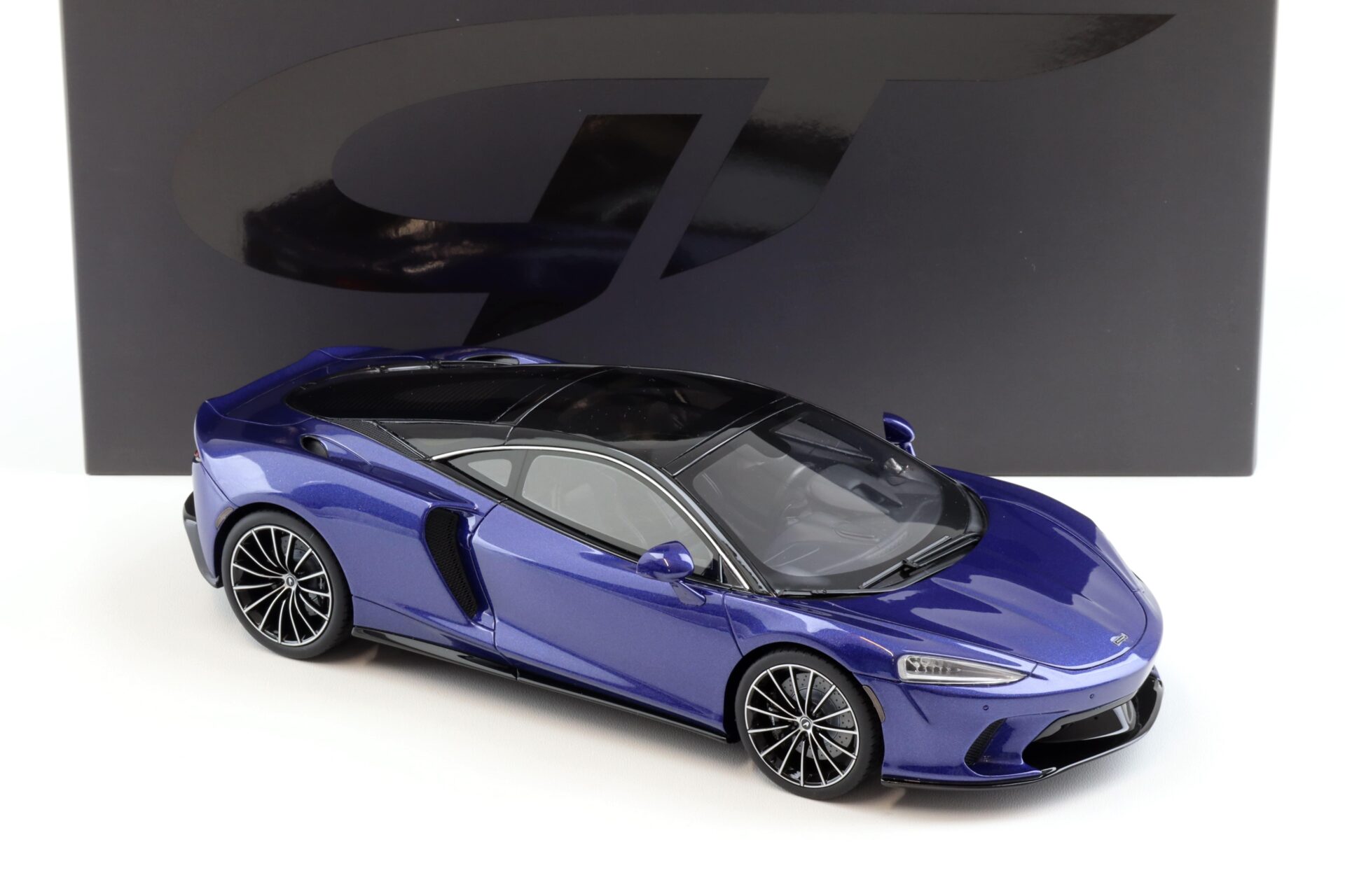 1:18 GT Spirit GT818 McLaren GT Coupe 2019 Namaka blue metallic