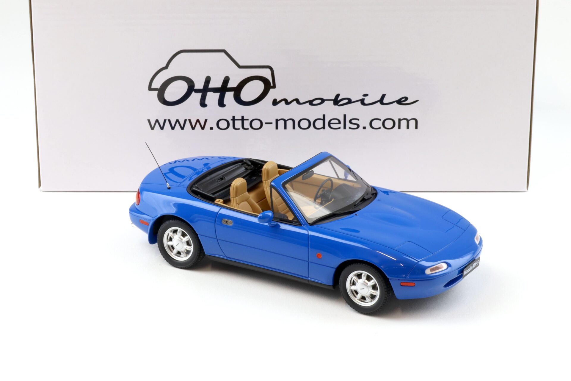 1:18 OTTO mobile OT934 Mazda MX-5 NA Roadster Mariner blue 1990
