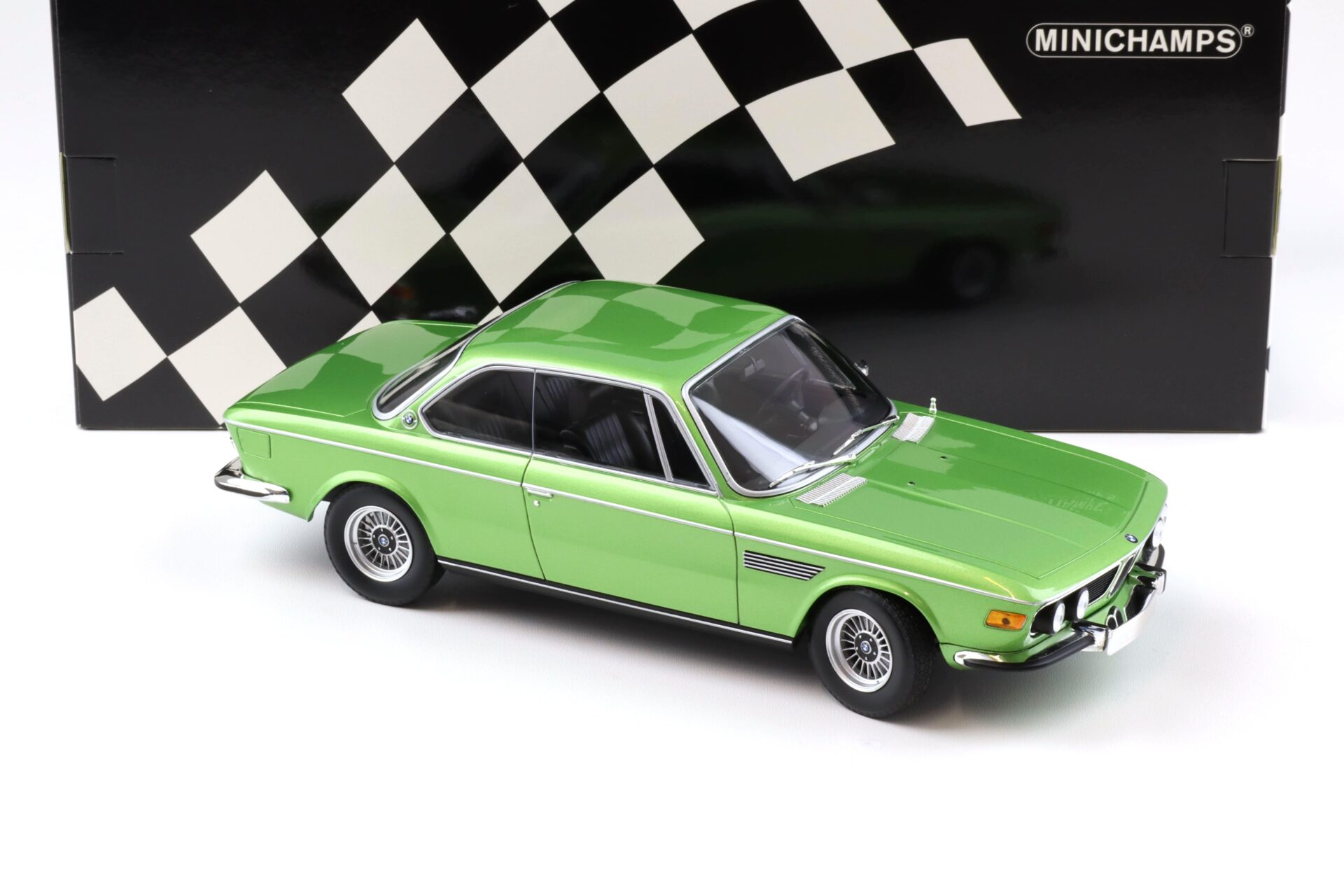 1:18 Minichamps BMW 3.0 CSL Coupe 1971 (E9) green metallic