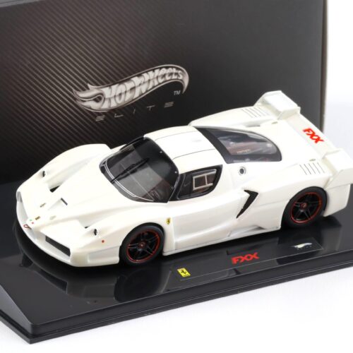 1:43 Hot Wheels Elite Ferrari FXX pearl white mica N5610