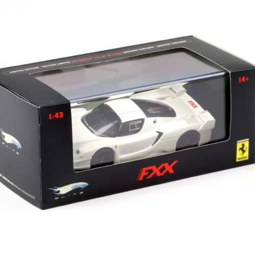 1:43 Hot Wheels Elite Ferrari FXX pearl white mica N5610