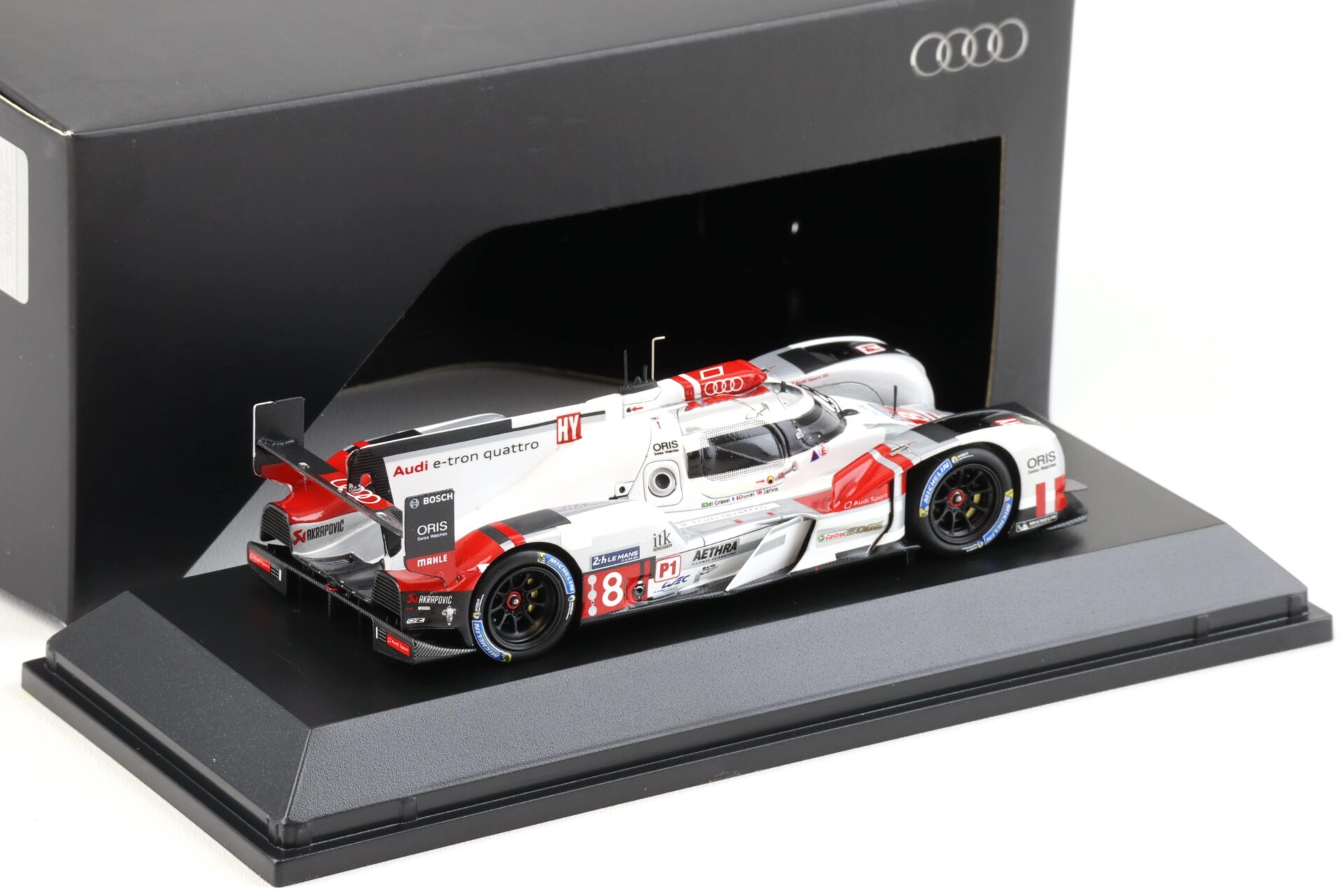1:43 Spark Audi E18 e-tron quattro #8 Le Mans 2015 Grassi/ Duval DEALER VERSION