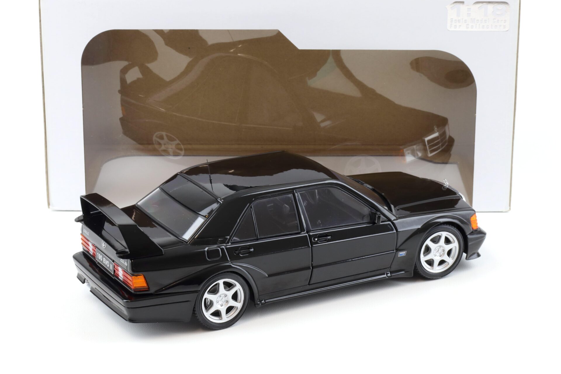 1:18 Solido Mercedes 190E 2.5-16 Evolution 2 black