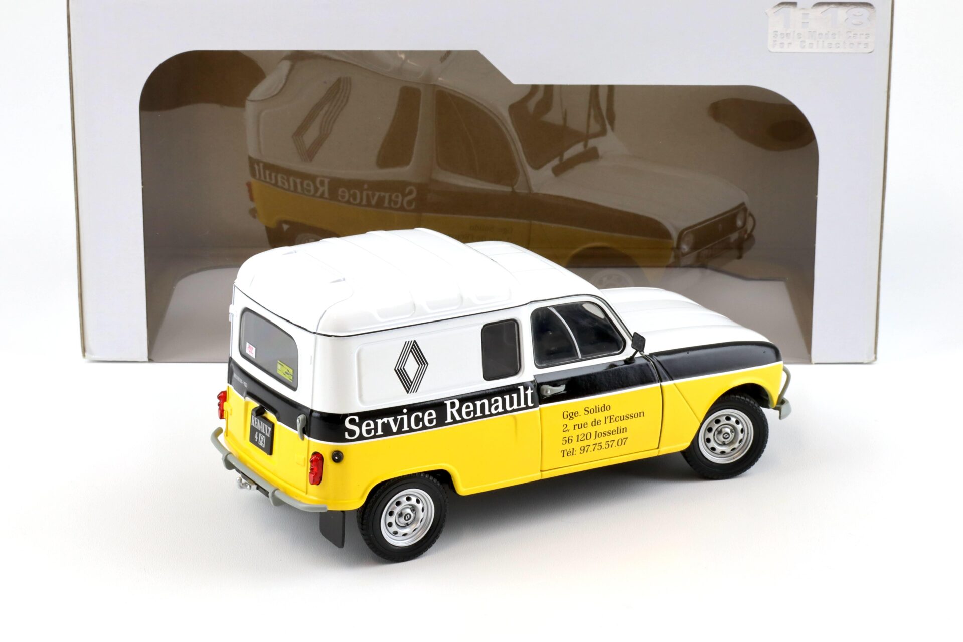 1:18 Solido Renault R4 4LF4 Service Renault white/ yellow