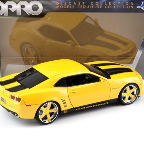 1:18 JADA Toys 2010 Chevrolet Camaro SS Coupe LOPRO metallic yellow/ black stripes