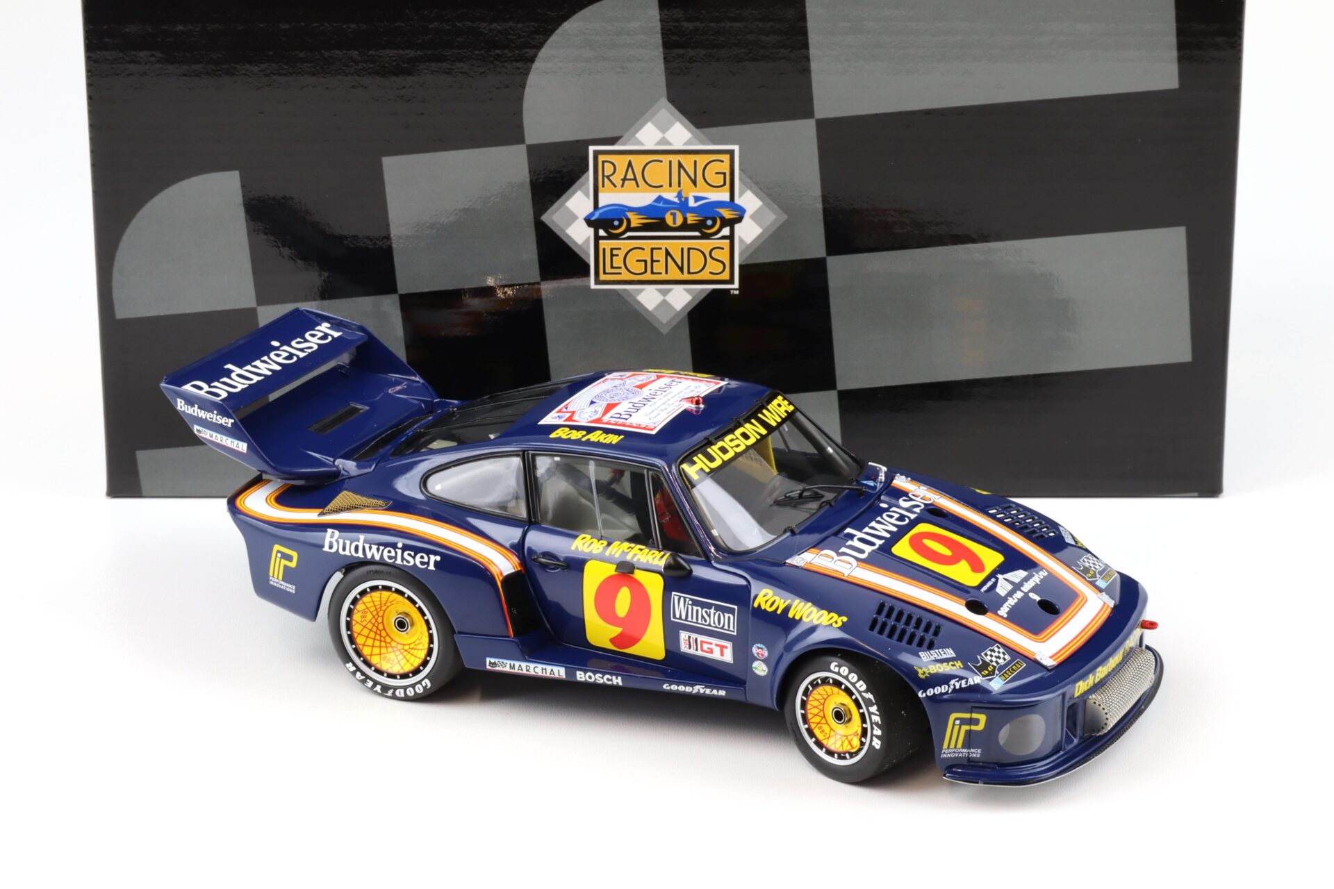 1:18 Exoto Porsche 935 Turbo 12h Winner Sebring 1979 Budweiser #9 RLG19104