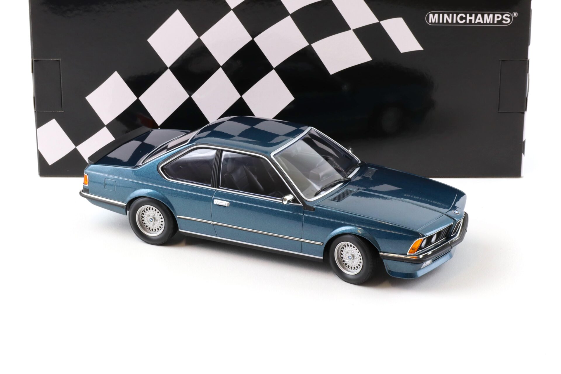 1:18 Minichamps BMW 635 CSI Coupe 1982 Petrol metallic