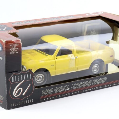 1:18 Highway61 Chevrolet Chevy Fleetside C/10 Pickup 1969 yellow