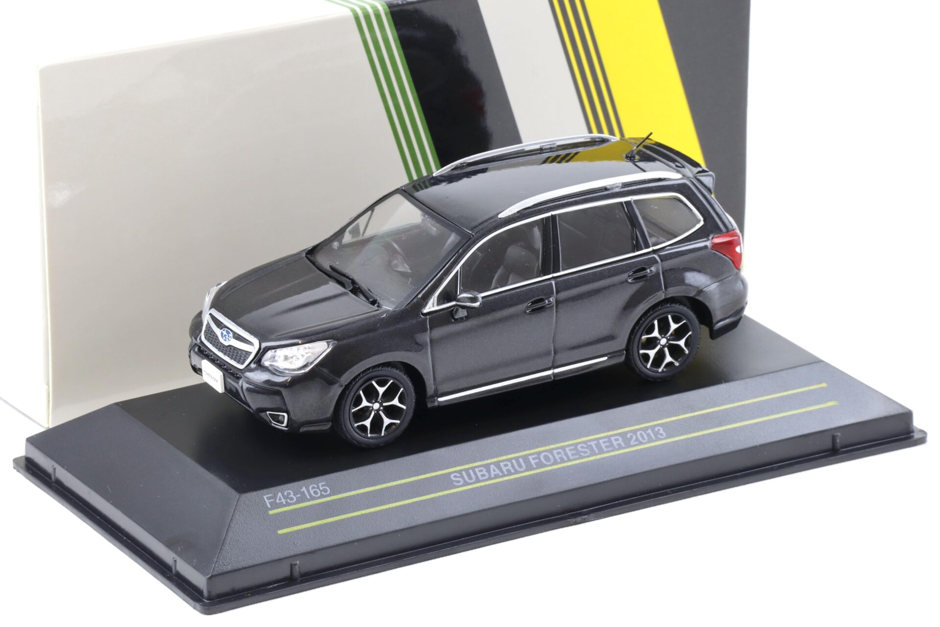 1:43 First43 Subaru Forester 2013 black
