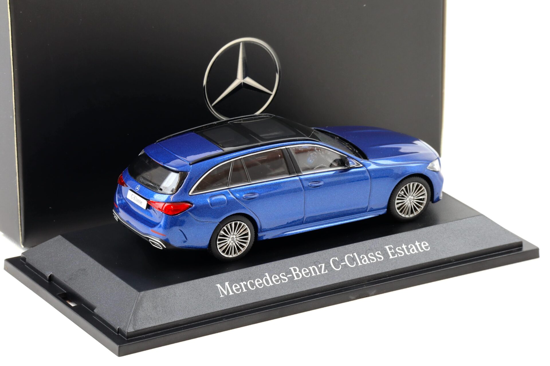 1:43 Herpa Mercedes C-Klasse T-Modell (S206) AMG Line spectral blue 2021 DEALER VERSION