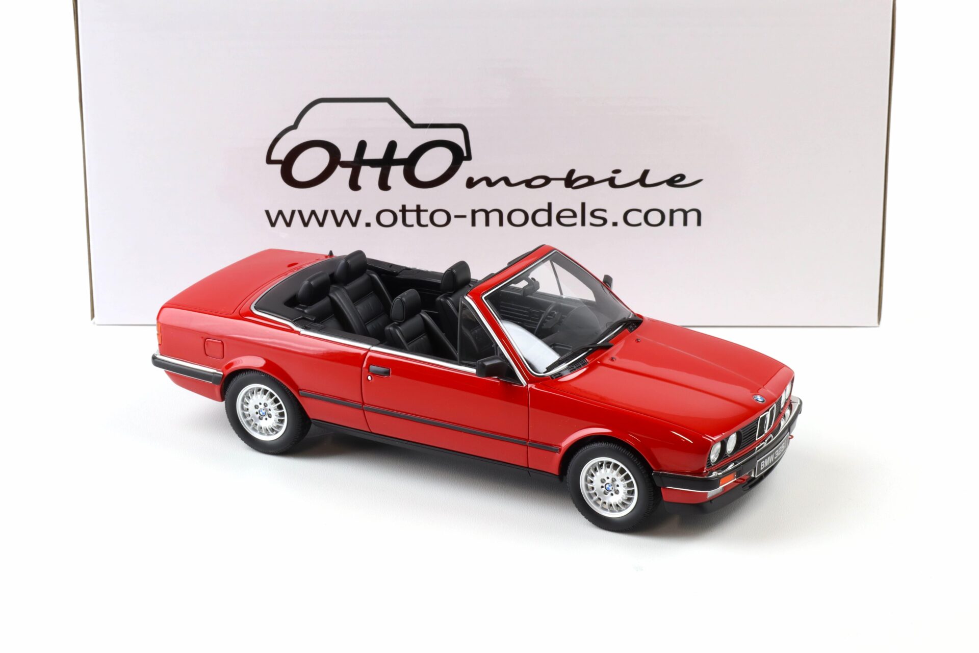 1:18 OTTO mobile OT1194 BMW 325i E30 Convertible Bright red 1986