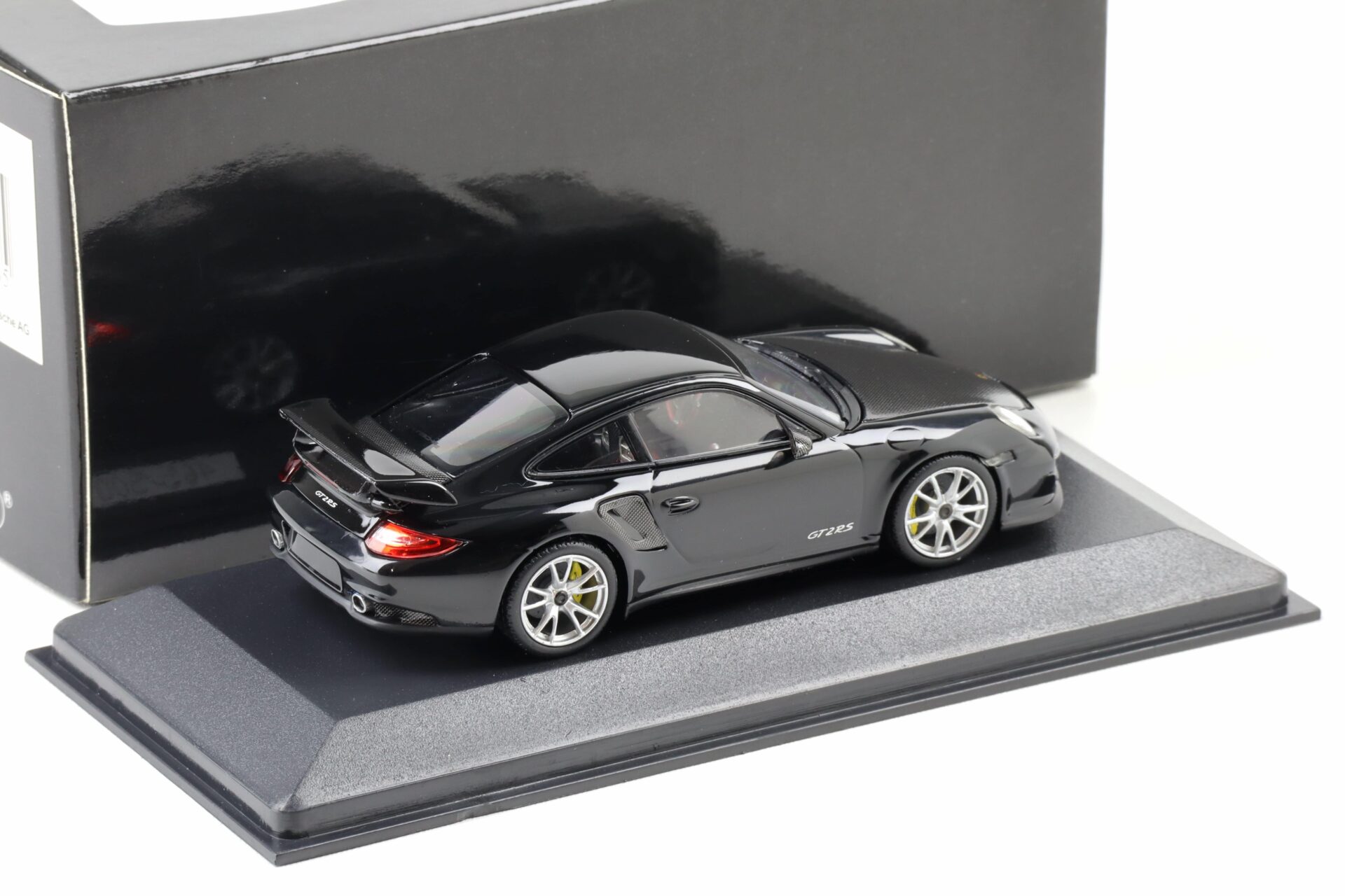 1:43 Minichamps Porsche 911 997.2 GT2 RS Coupe 2010 black