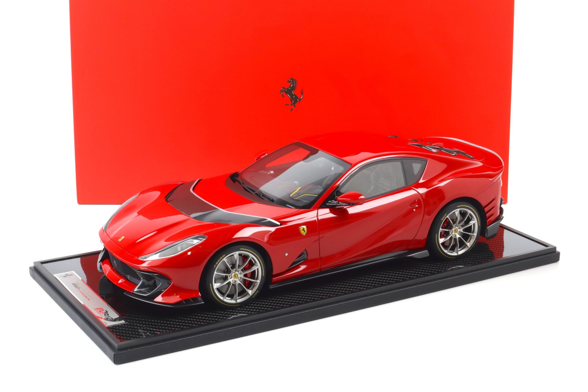 1:12 BBR Ferrari 812 Competizione Rosso Corsa 322 red/ silver details - Limited 100 pcs.