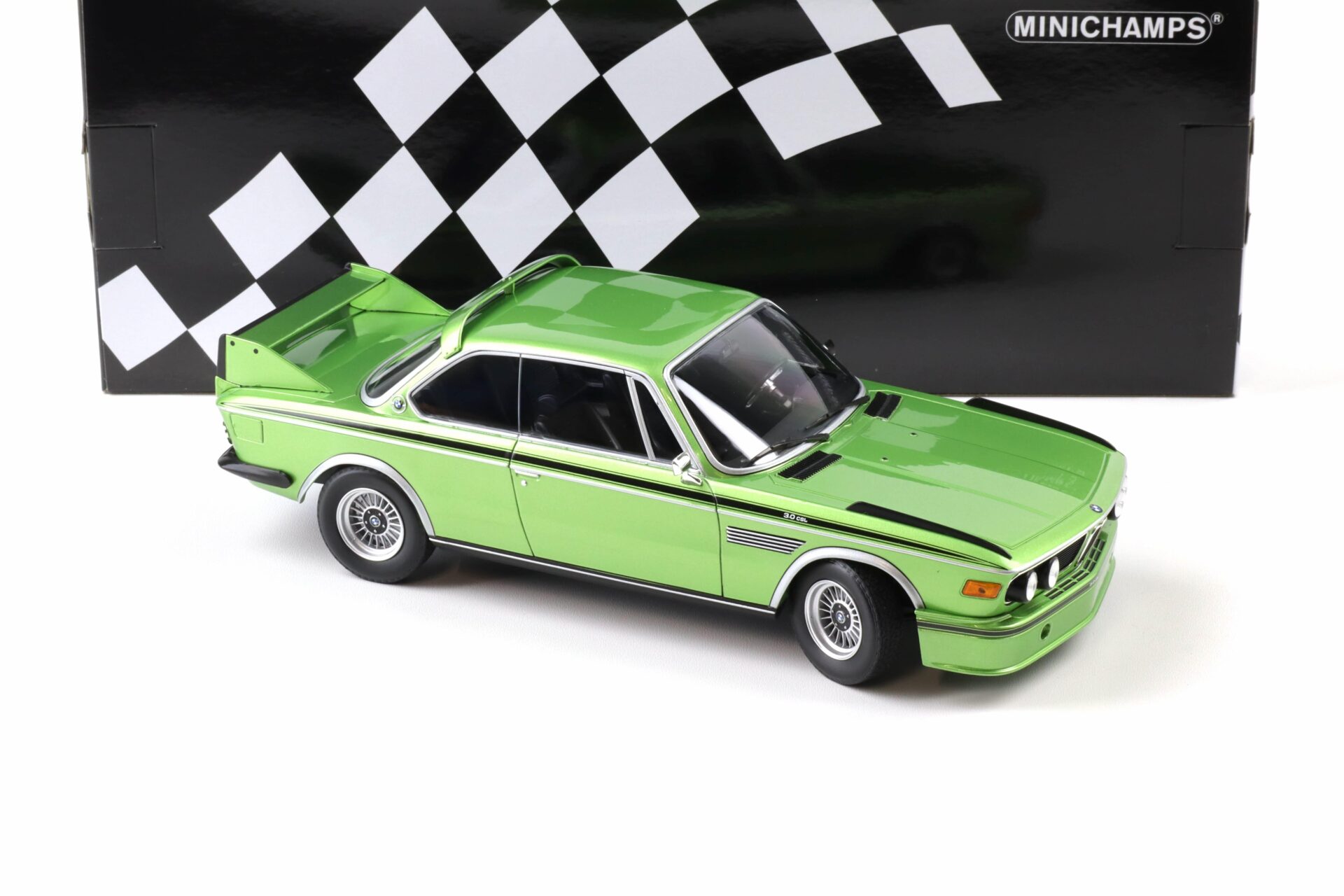 1:18 Minichamps BMW 3.0 CSL Coupe E9 green metallic 1973