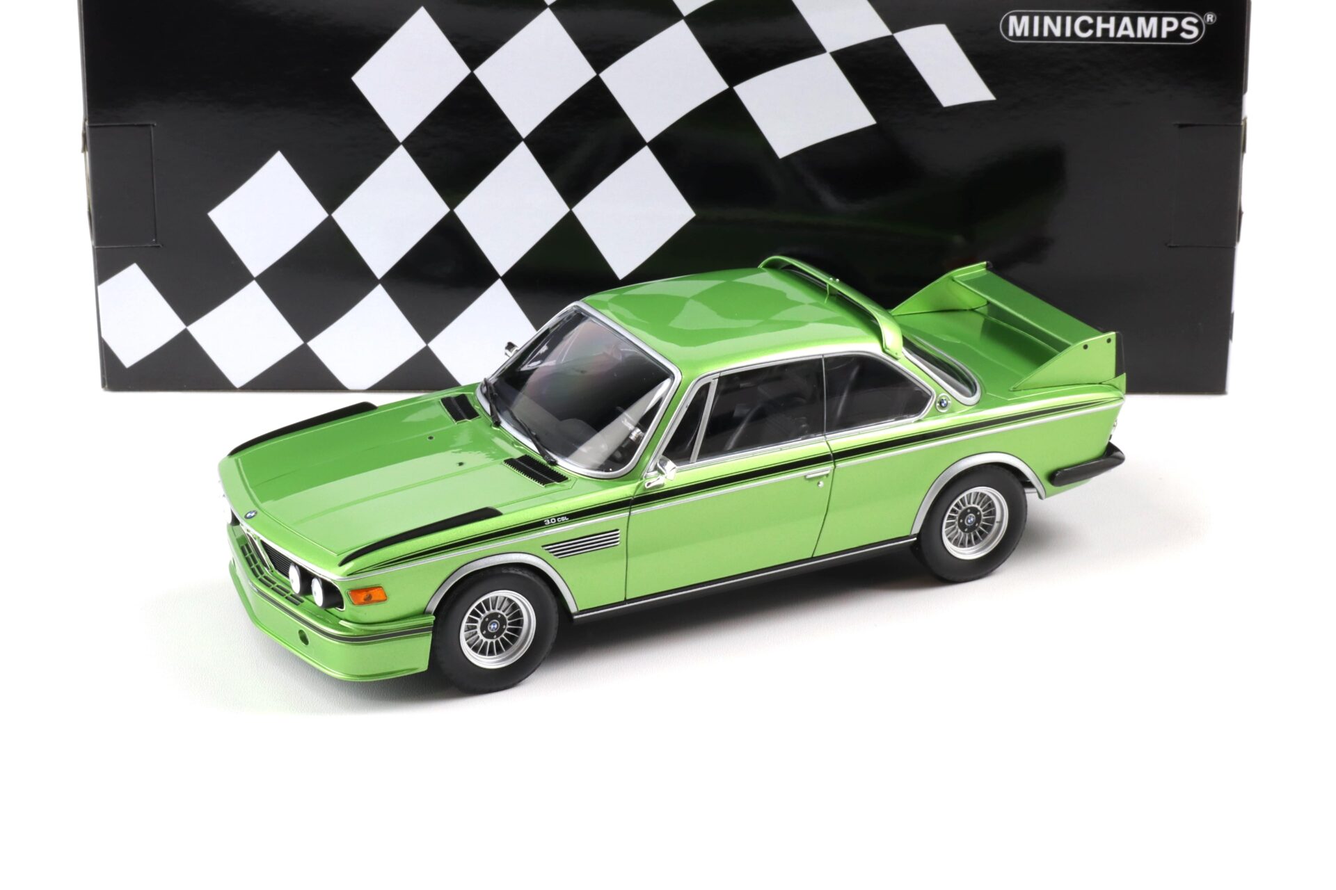 1:18 Minichamps BMW 3.0 CSL Coupe E9 green metallic 1973