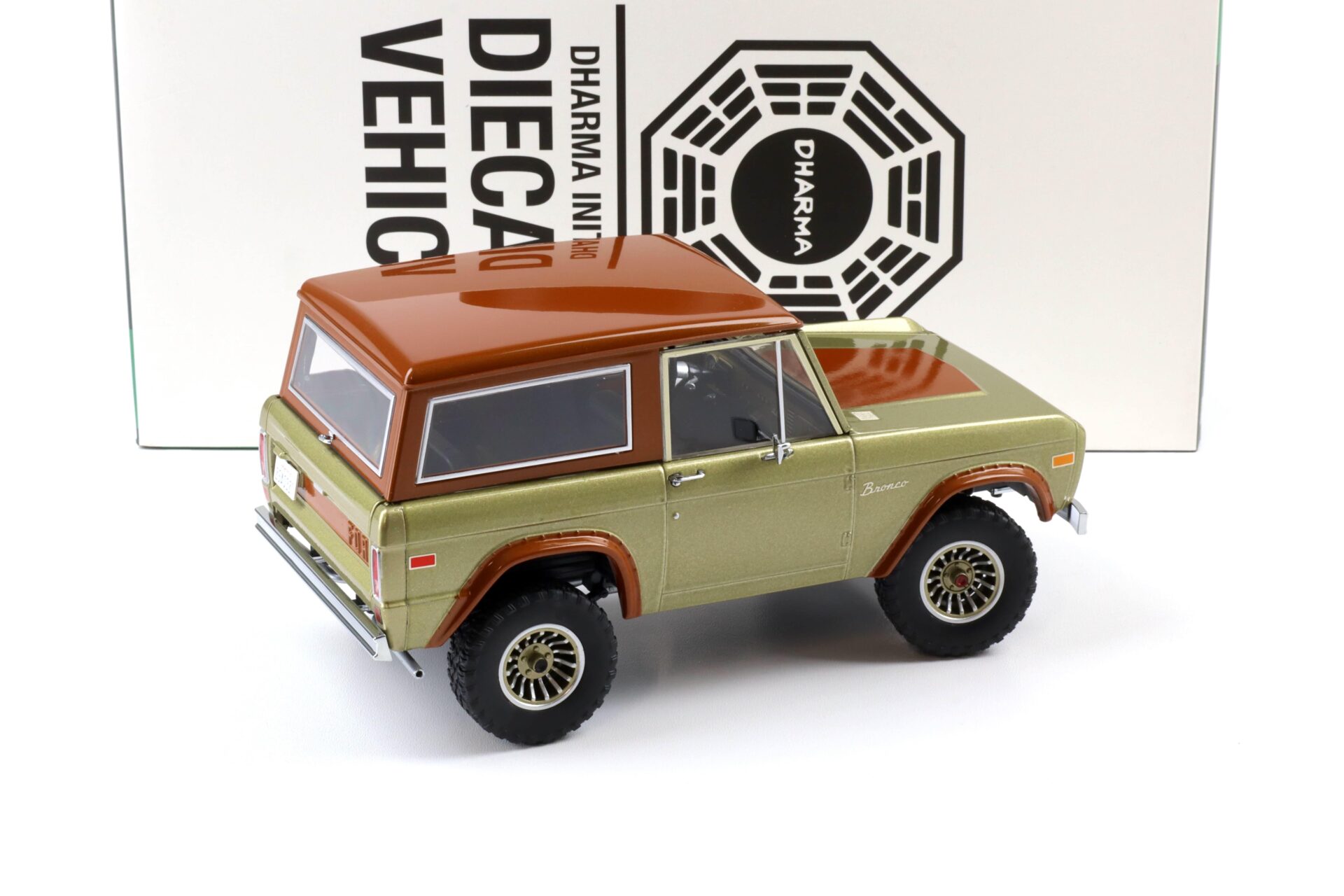 1:18 Greenlight 1970 Ford Bronco green/ brown TV Series LOST