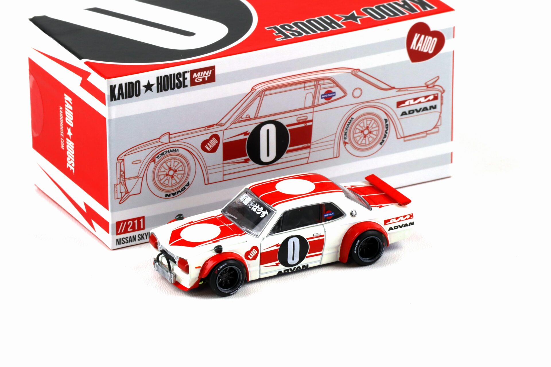 1:64 TSM Mini GT Kaido House Nissan Skyline 2000 GT-R KPGC10 Kaido Works V2