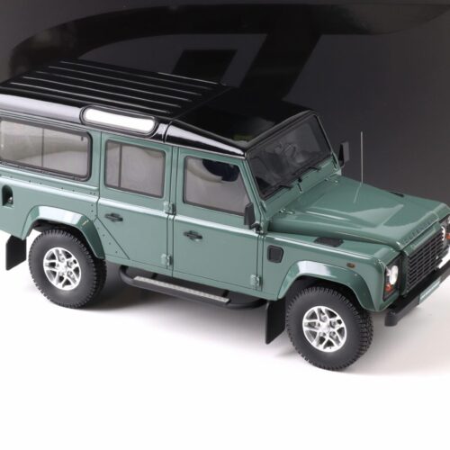 1:18 GT Spirit GT527 Land Rover Defender 3 Station Wagon 2016 Keswick green