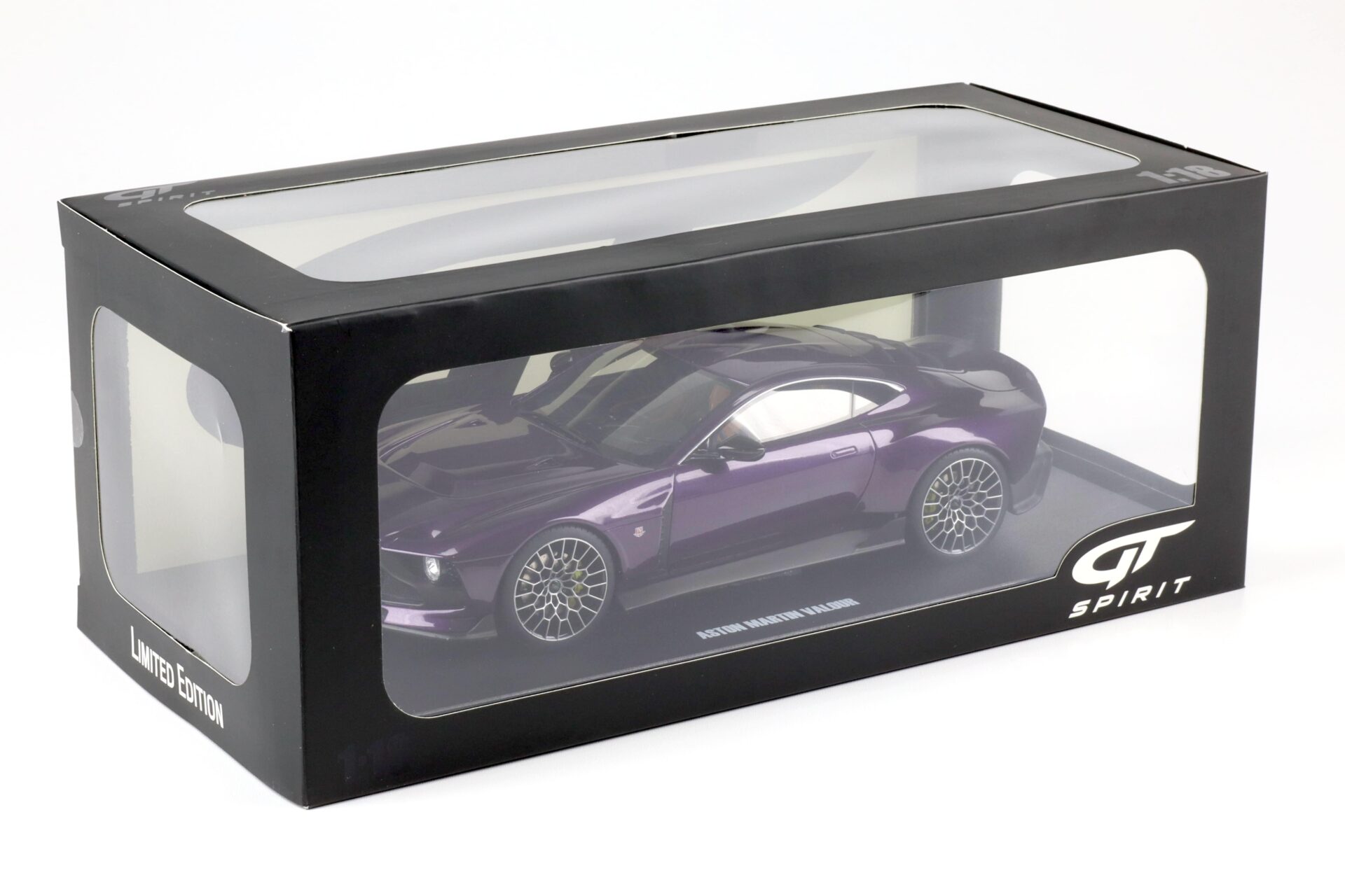 1:18 GT Spirit GT944 Aston Martin Valour Coupe 2023 Strom purple metallic