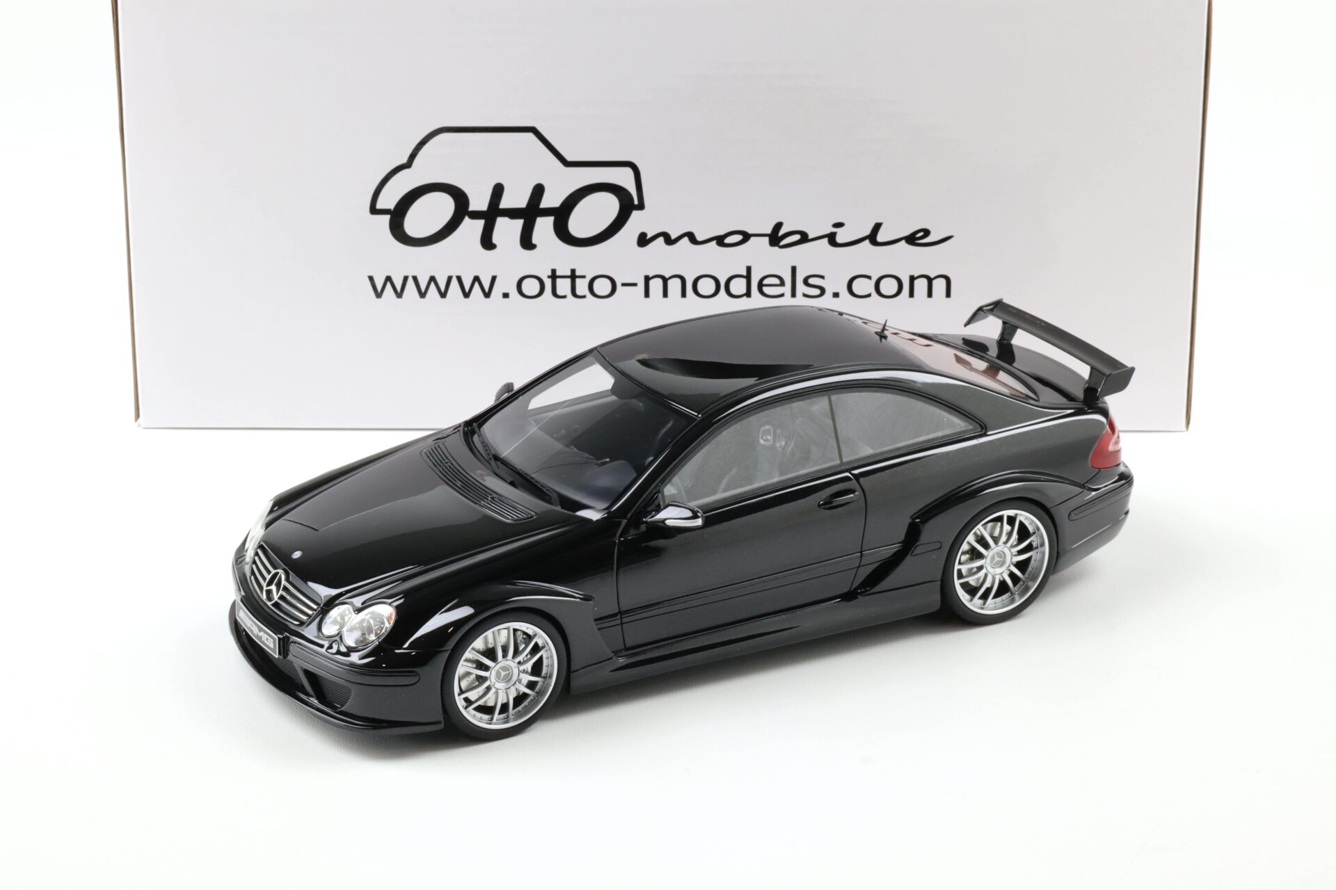 1:18 OTTO mobile OT1191 Mercedes CLK DTM AMG Coupe C209 Obsidian black 2004