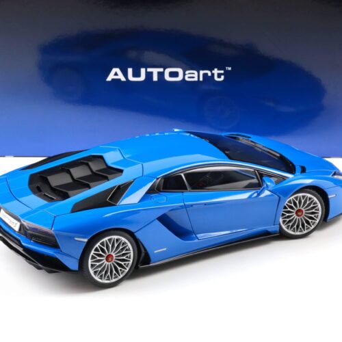 1:18 AUTOart Lamborghini Aventador S Coupe 2017 Blu Nila/ pearl blue 79134