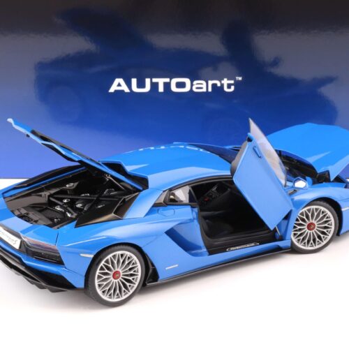 1:18 AUTOart Lamborghini Aventador S Coupe 2017 Blu Nila/ pearl blue 79134